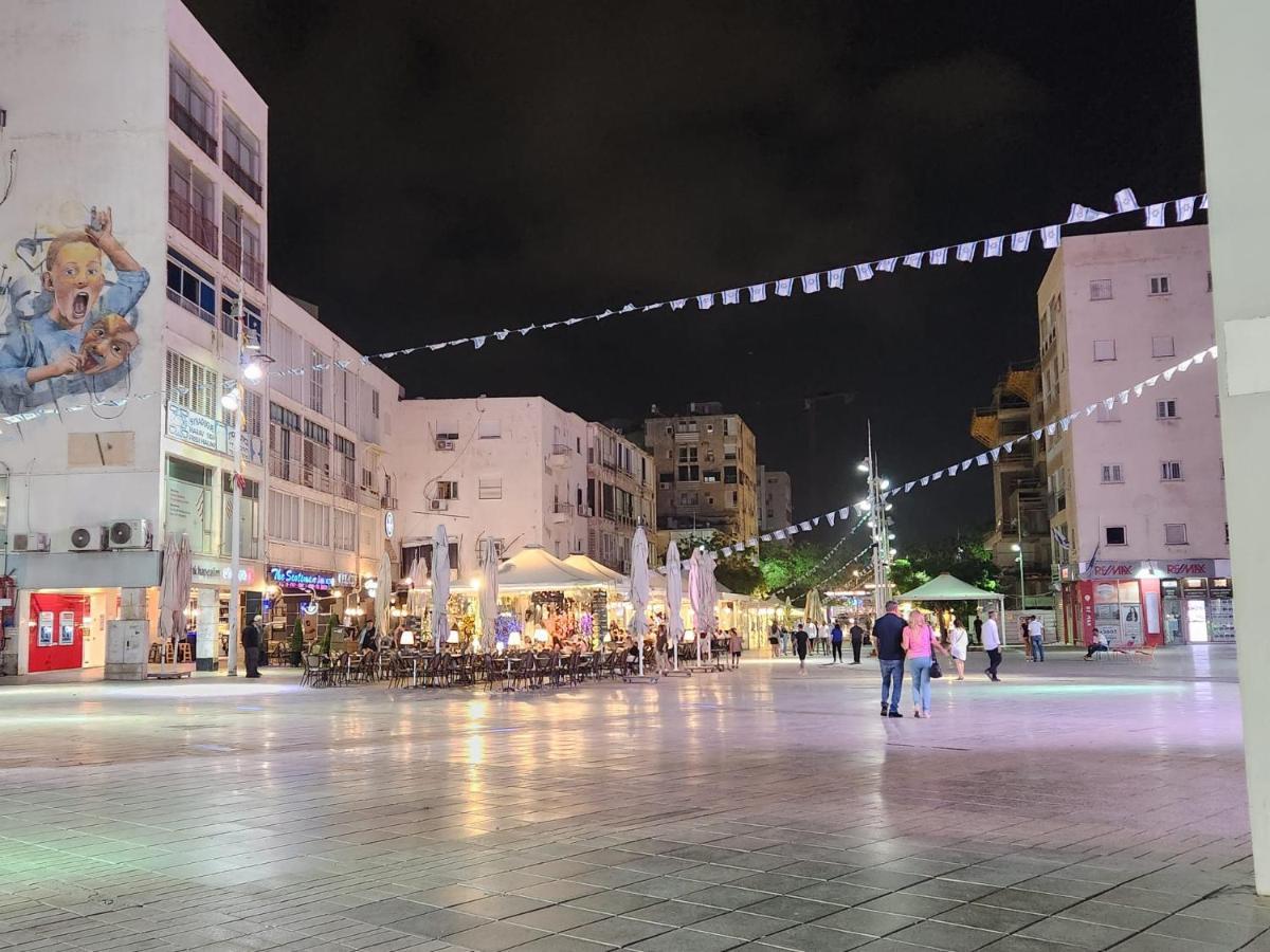 Chilling In Netanya Exterior photo
